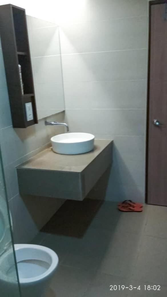 Berkat Studio  Kota Bharu Bagian luar foto